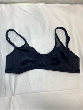 Wonderbra Black Wireless Bra Size 34B